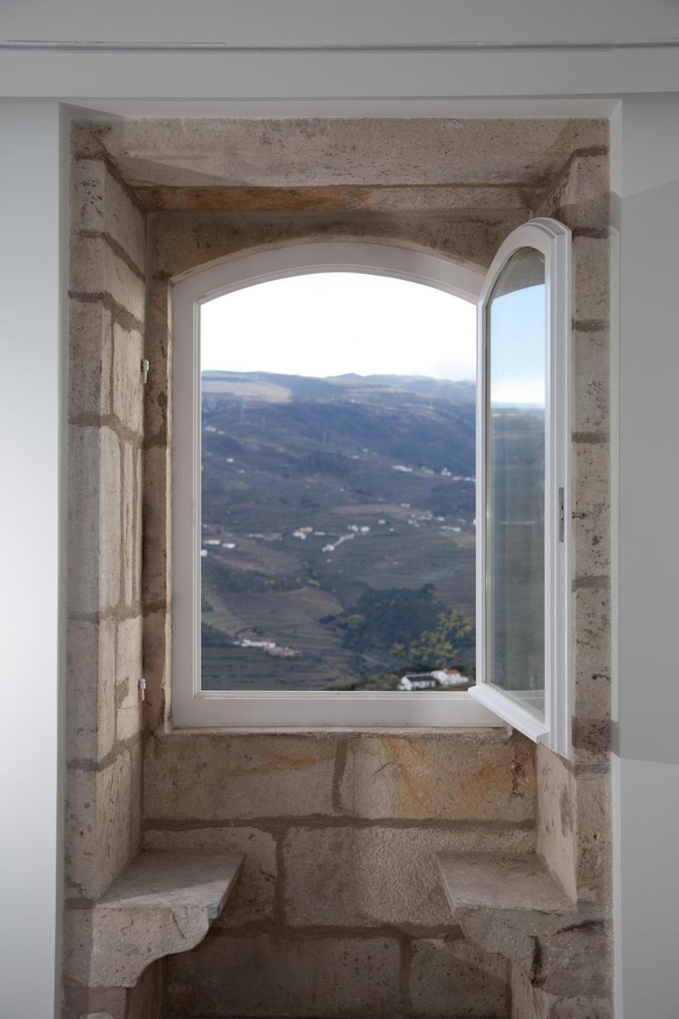 Douro Scala Mesão Frio Exterior foto A window