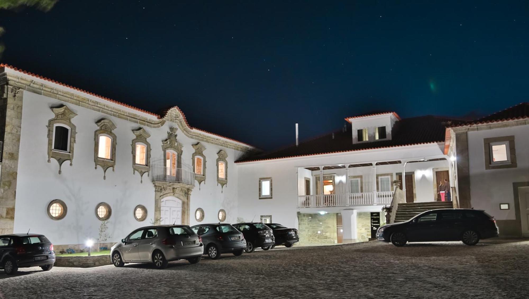 Douro Scala Mesão Frio Exterior foto The Pousada de Óbidos at night