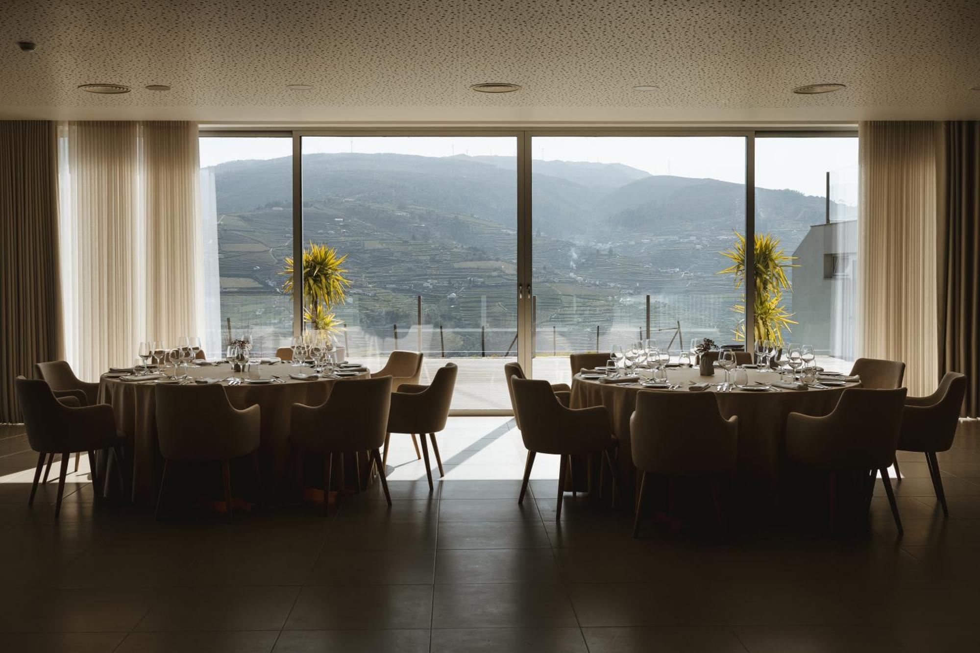 Douro Scala Mesão Frio Exterior foto Restaurant 3D rendering
